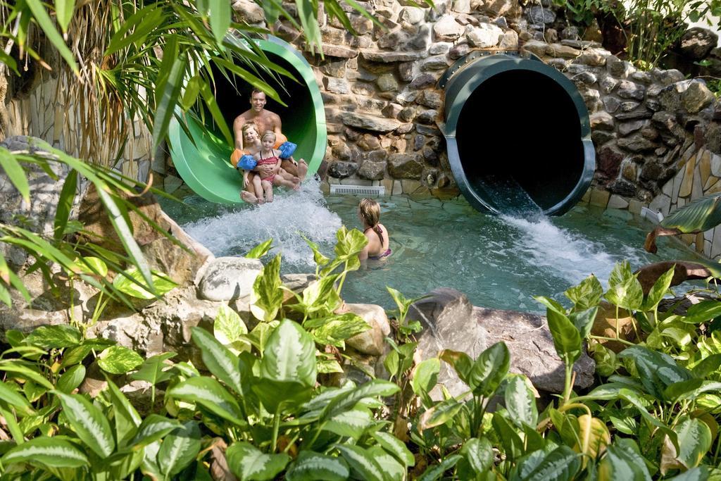 فندق بيرفي  Center Parcs Erperheide المظهر الخارجي الصورة